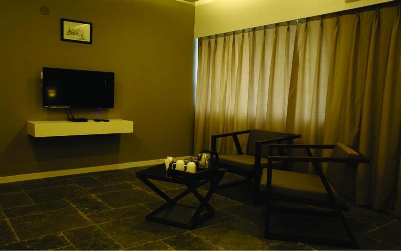 Hotel Dwarawata Dharwad Exteriör bild